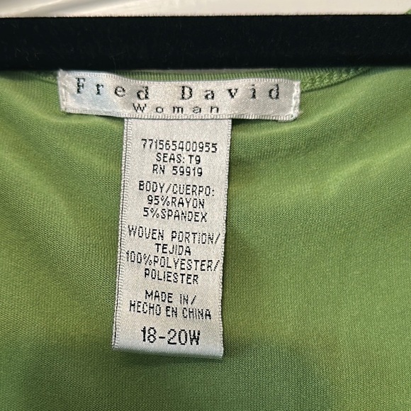 Fred David Green Blouse with Cowl Neck and Relaxed Fit - Picture 2 of 6